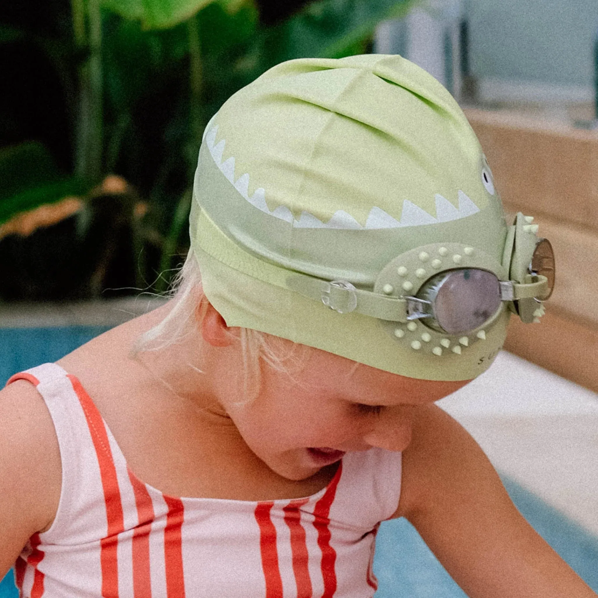 Cookie the Croc Swim Goggles