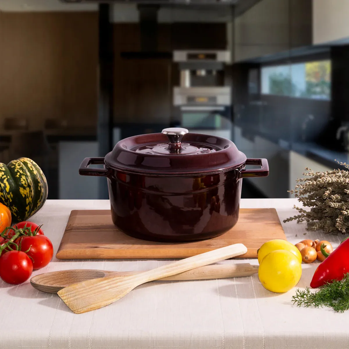 LAVA Premium round Cast Iron Dutch Oven 7.87 in / 20 Cm