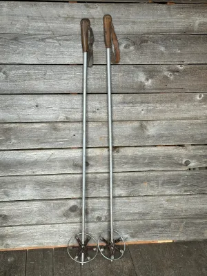 Vintage Swiss Army Lightweight Ski Poles - Durable, Adjustable, and Perfect for Winter Adventures