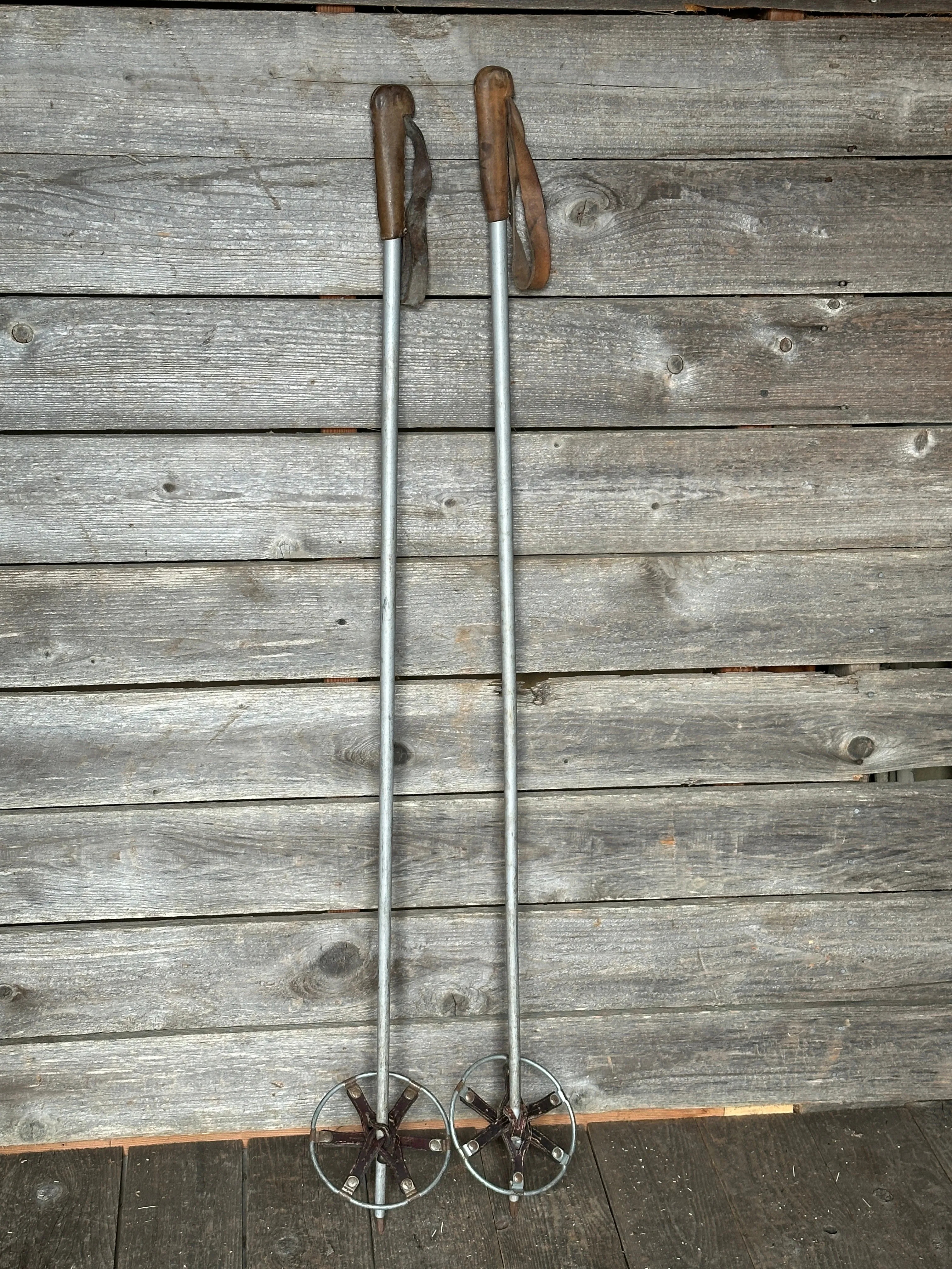 Vintage Swiss Army Lightweight Ski Poles - Durable, Adjustable, and Perfect for Winter Adventures